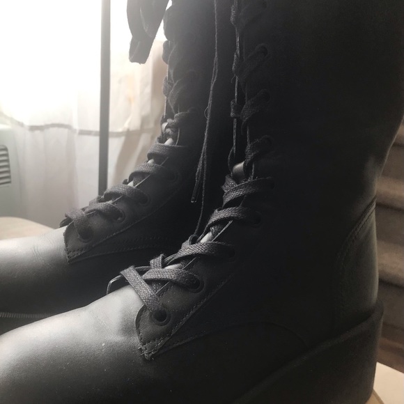 Zara platform boots in excellent condition - Picture 4 of 10